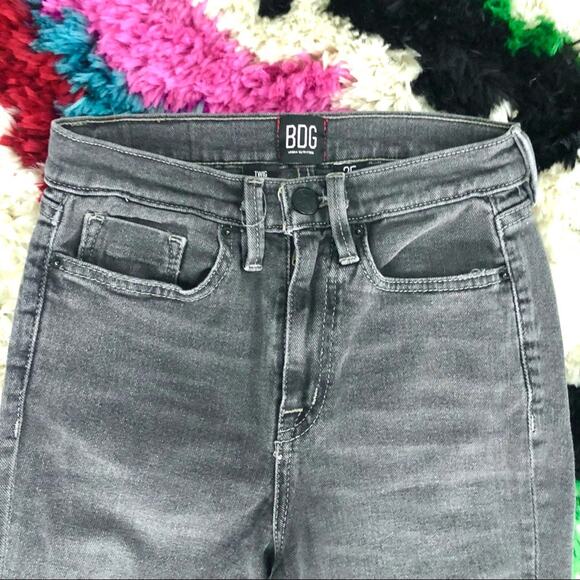 BDG Twig High Rise Cropped Two Tone Black Jeans - Picture 8 of 15